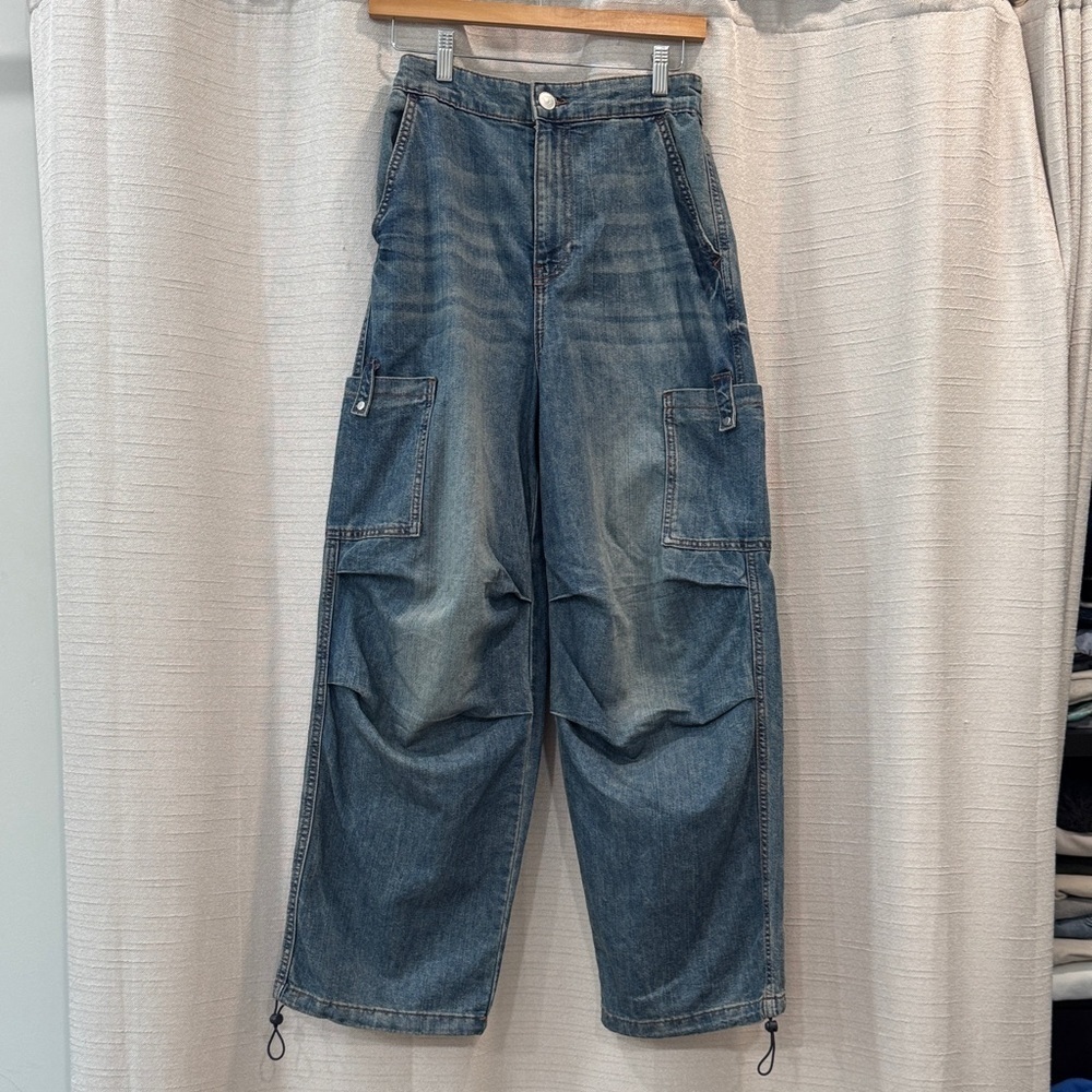 NWT H&M Divided Denim Wide Leg Parachute Jeans Size XS